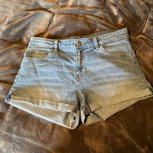 H&M jean shorts size 8